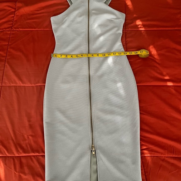 Front zipper dress - Picture 7 of 10